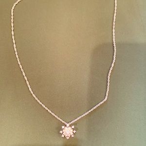❄️ Snowflake necklace